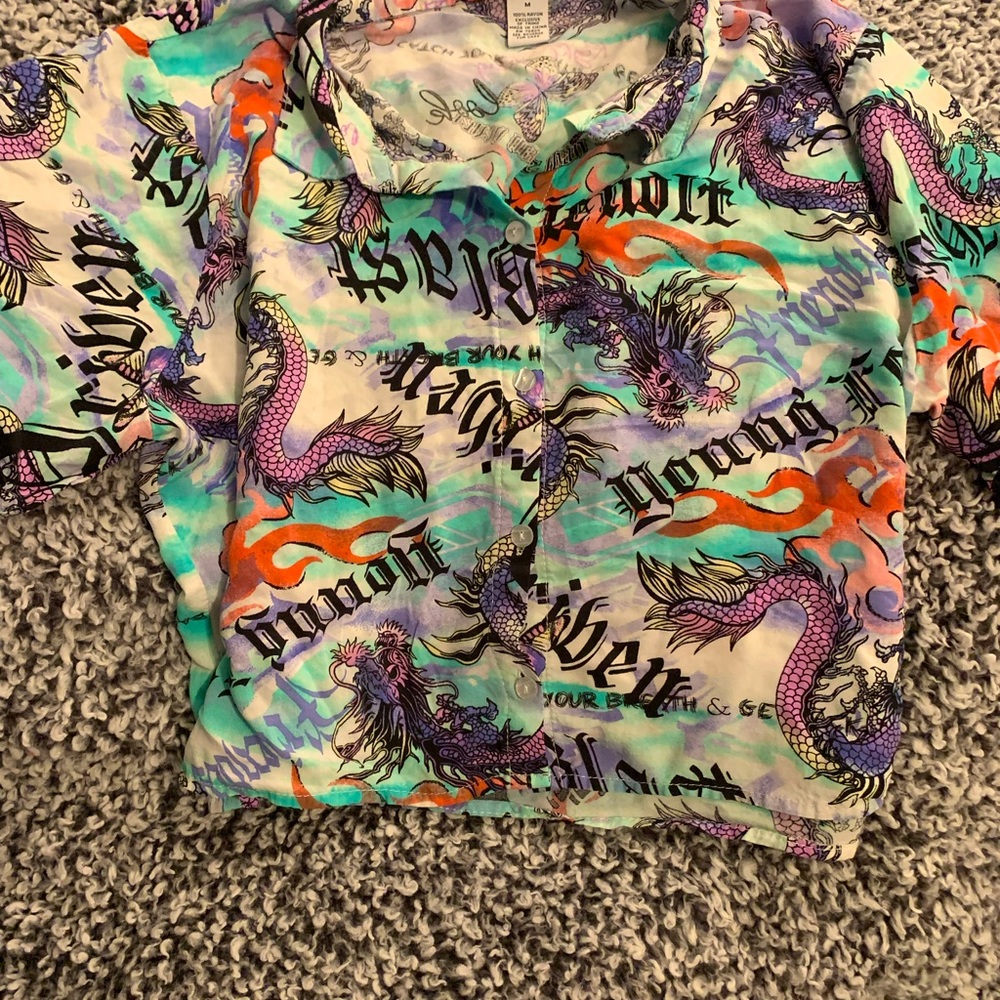 Cropped button up
